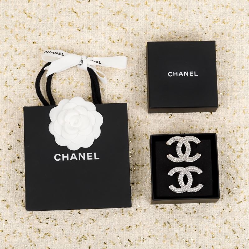 Ch*el brooches